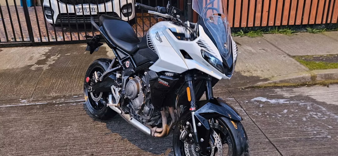 Triumph Tiger Sport 660,  Km.