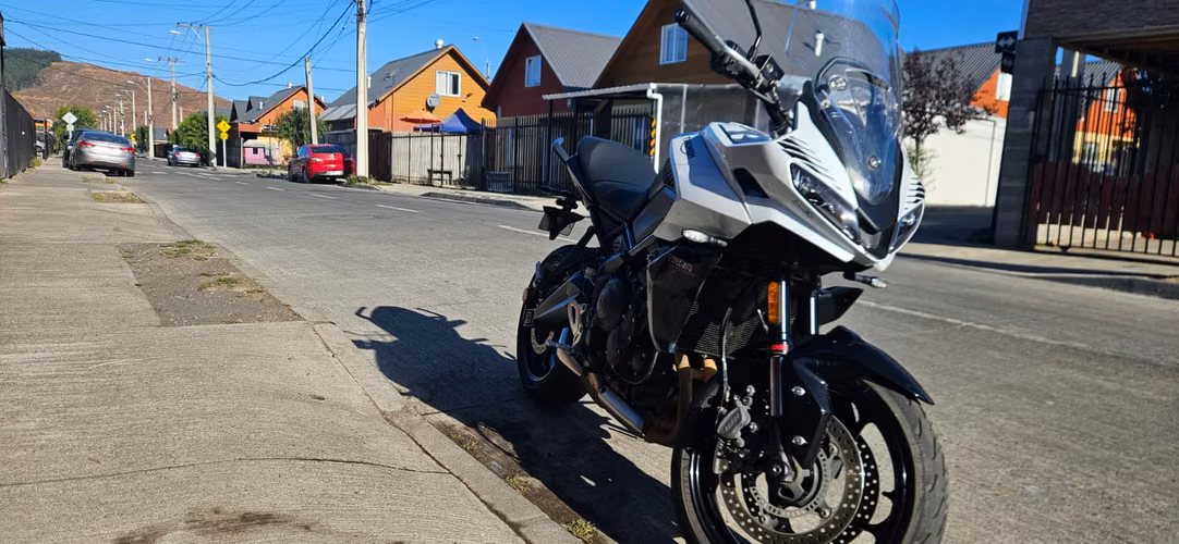 Triumph Tiger Sport 660,  Km.
