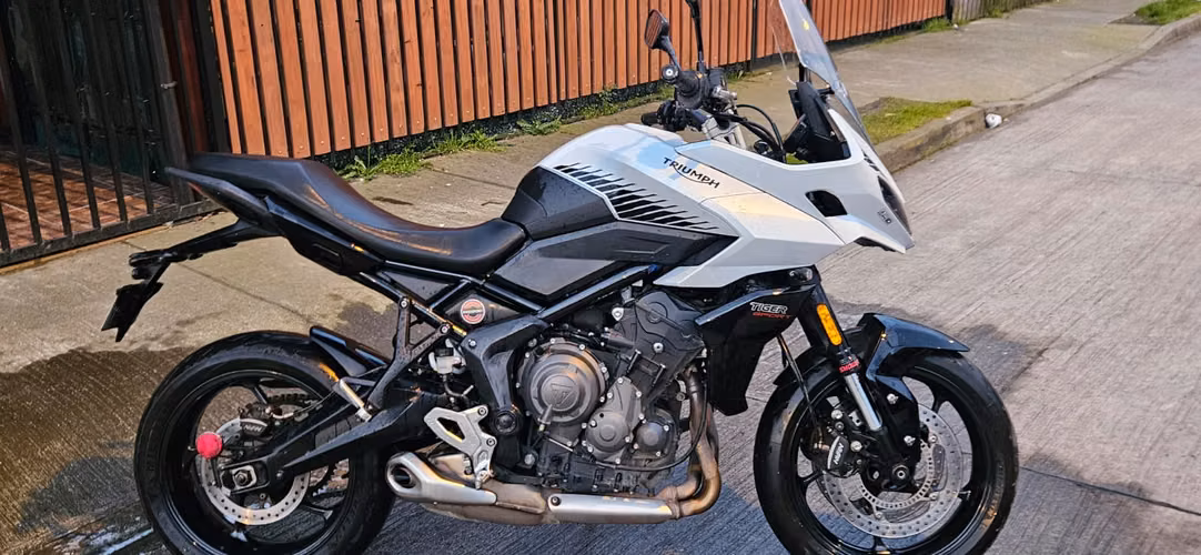 Triumph Tiger Sport 660,  Km.