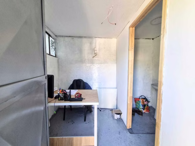 Galpón taller inof/bodega 100 M2, Patio 300 mt2 (181175)