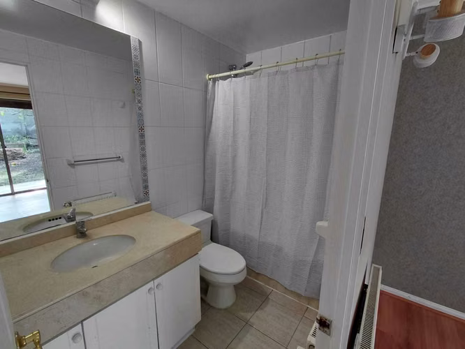 Se arrienda casa de 4 dormit en condominio (181179)