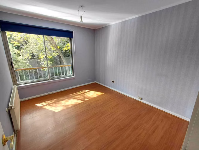 Se arrienda casa de 4 dormit en condominio (181179)