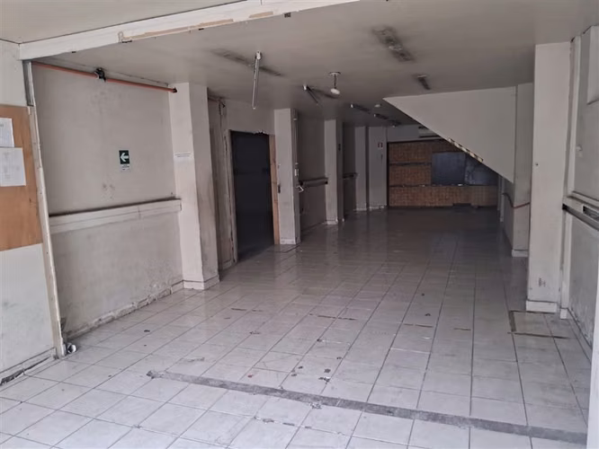 EN ARRIENDO BODEGA 160M2-CERRILLOS-METRO CERRILLOS