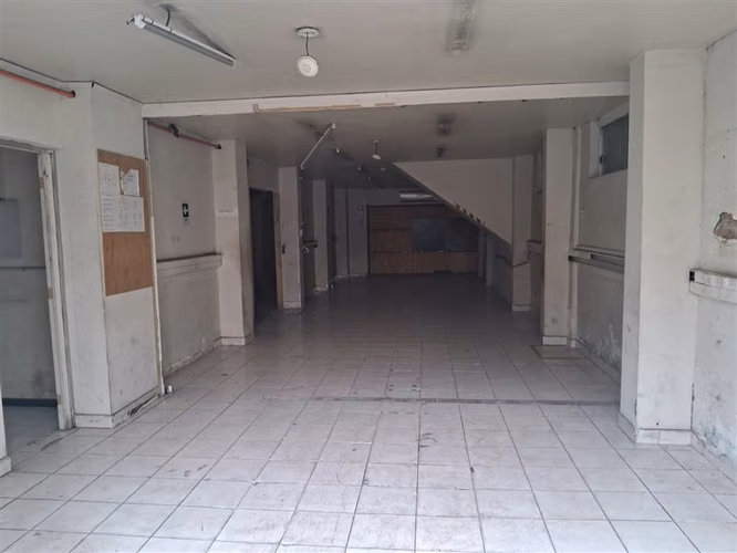 EN ARRIENDO BODEGA 160M2-CERRILLOS-METRO CERRILLOS