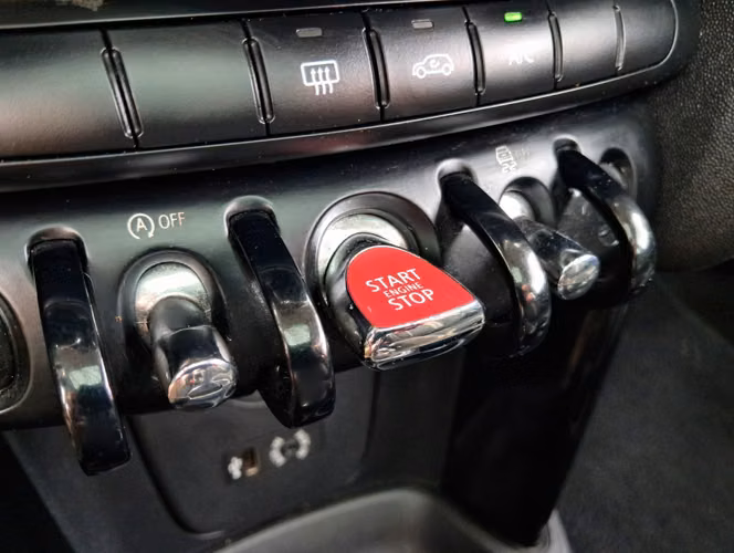 MINI F56 COOPER S PEPPER 2.0 AUT 2015