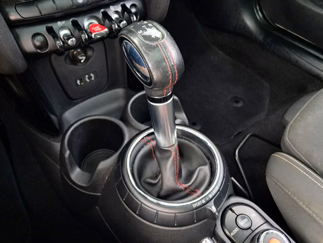 MINI F56 COOPER S PEPPER 2.0 AUT 2015