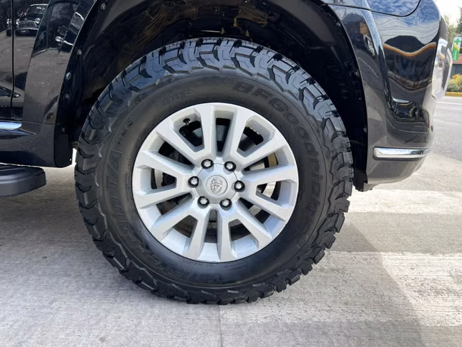 TOYOTA 4 RUNNER LIMITED 4X4  2021 - Imagen 9