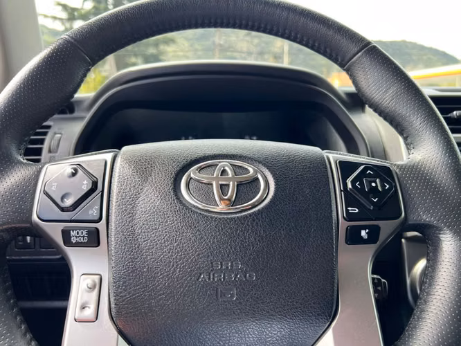 TOYOTA 4 RUNNER LIMITED 4X4  2021 - Imagen 12