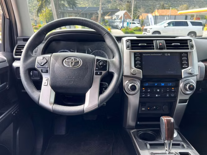 TOYOTA 4 RUNNER LIMITED 4X4  2021 - Imagen 11