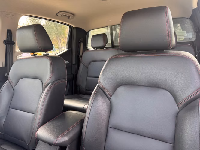 MAXUS T60 DCAB 4X4 2.0 AT 2023 - Imagen 11