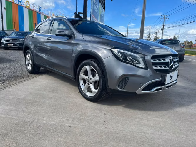 MERCEDES-BENZ GLA 200 1.6 AUT 2020 - Imagen 15