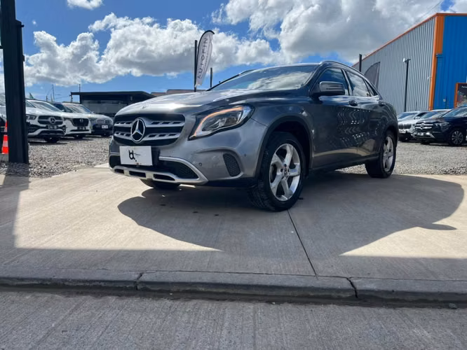MERCEDES-BENZ GLA 200 1.6 AUT 2020 - Imagen 14
