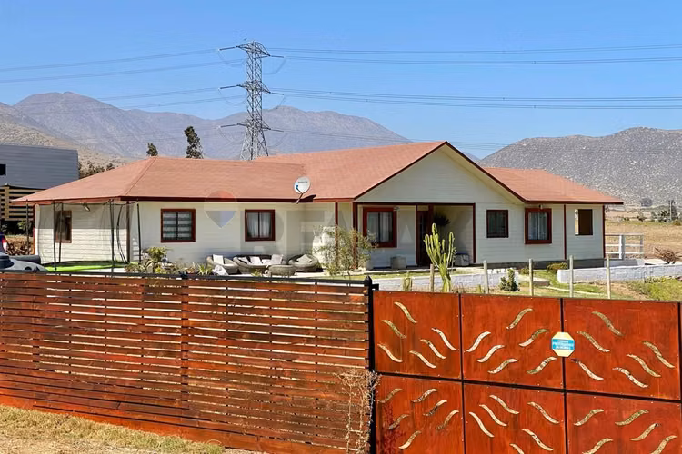 Casa parcela fundo loreto,  altovalsol, la serena