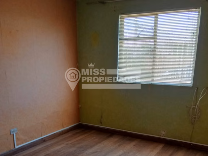 VENDE CASA ESQUINA SAN ENRIQUE, VILLA ALEMANA - Imagen 5