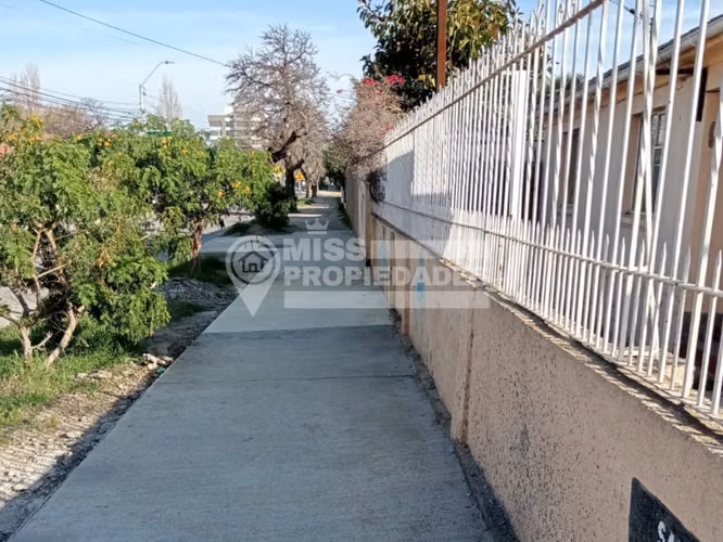 VENDE CASA ESQUINA SAN ENRIQUE, VILLA ALEMANA - Imagen 2