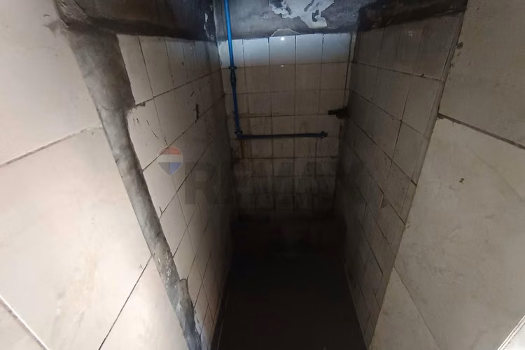 Arriendo conversable propiedad comercial trifásica