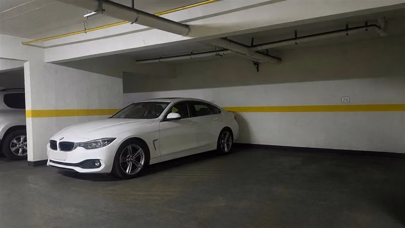 ESTACIONAMIENTO Elena Blanco - Imagen 4