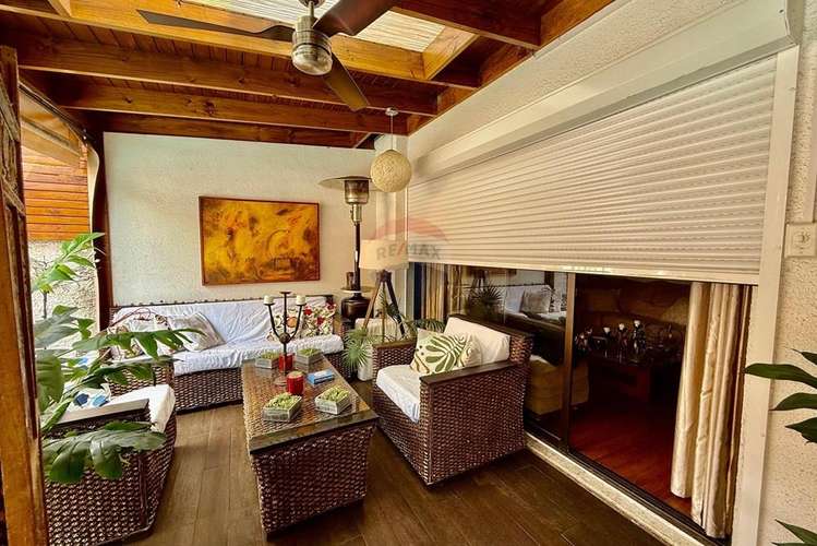 Hermosa casa en huechuraba 5d+4b piscina - Imagen 27