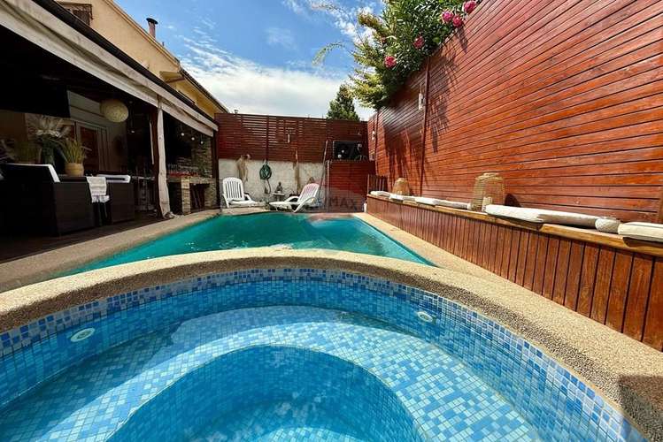 Hermosa casa en huechuraba 5d+4b piscina - Imagen 30