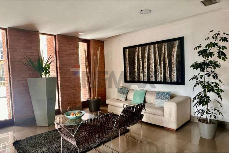 Amplio departamento - Imagen 25