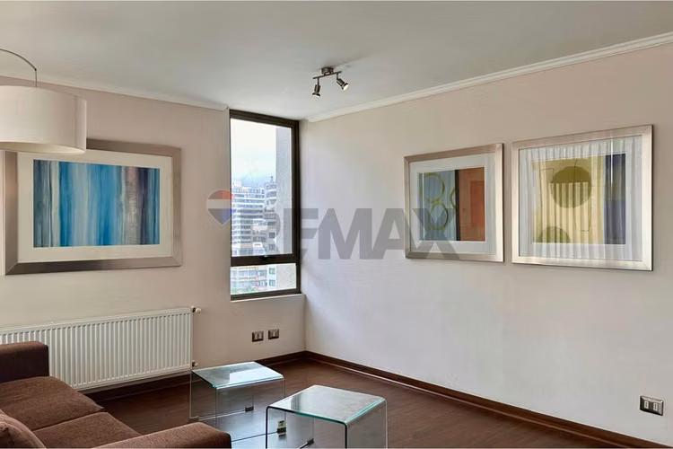 Exclusivo departamento en sector poniente