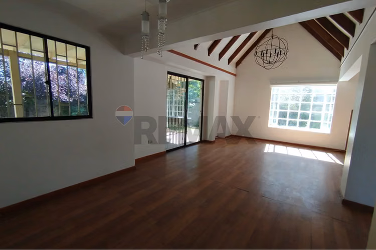 Casa villa instituto ingles 4d+3b+2e+b - Imagen 4