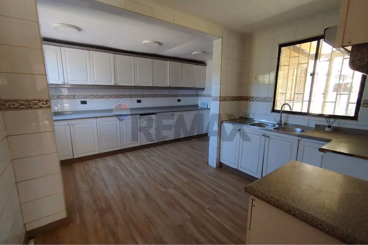 Casa villa instituto ingles 4d+3b+2e+b - Imagen 6