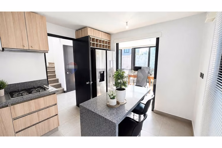 Arriendo casa en padre hurtado condominio