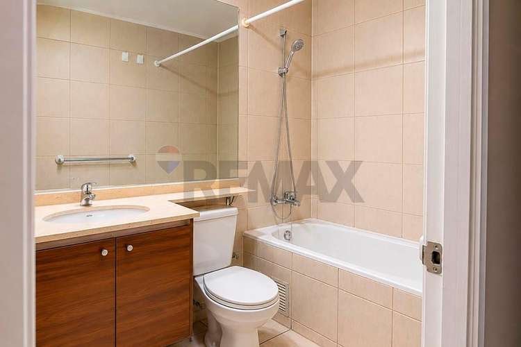Arriendo studio | metro moneda dscto por 6 meses - Imagen 5