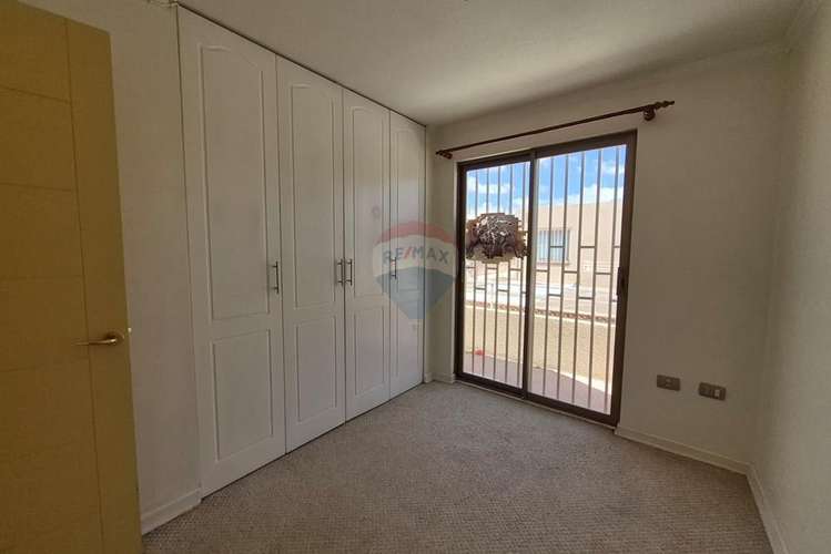 Hermosa casa en condominio