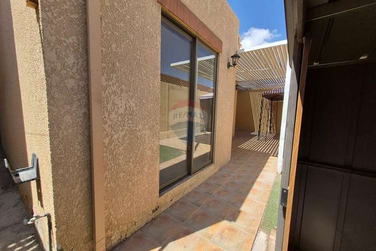 Hermosa casa en condominio