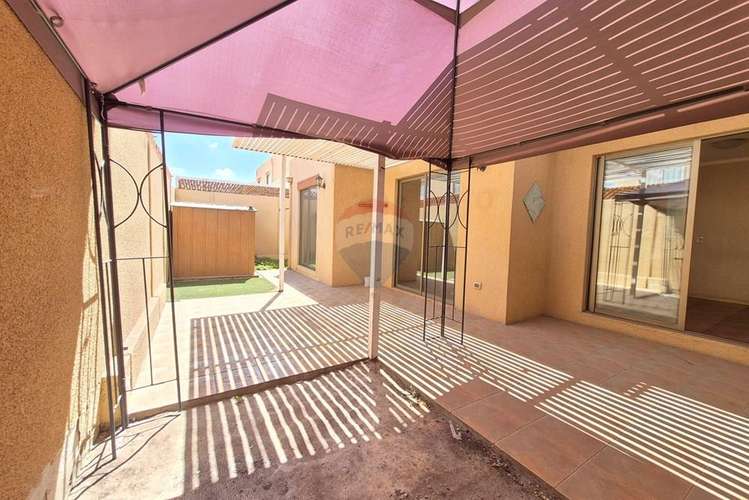 Hermosa casa en condominio