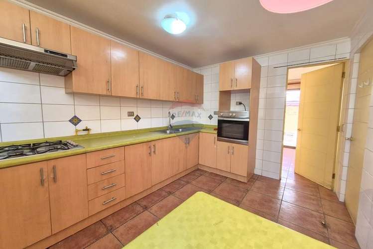Hermosa casa en condominio