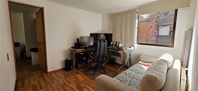 Casa en arriendo de 4 dorm. en Lo Barnechea