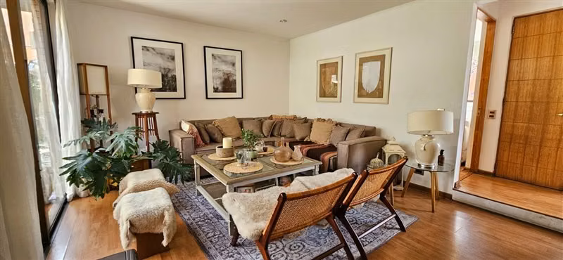 Casa en arriendo de 4 dorm. en Lo Barnechea - Imagen 3