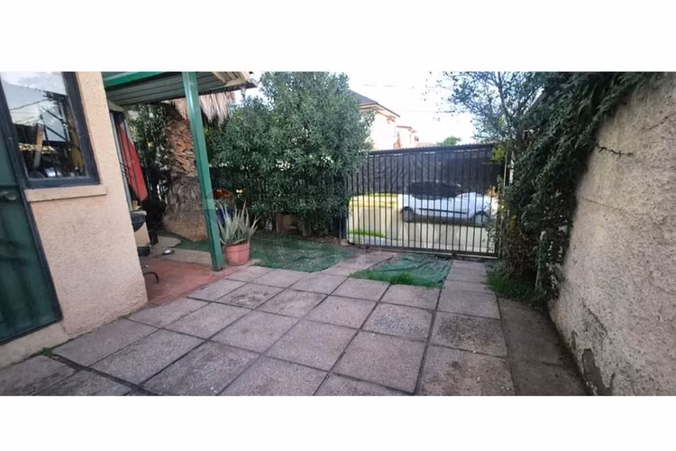 Excelente oportunidad casa en la florida 3d/2b/2e - Imagen 2