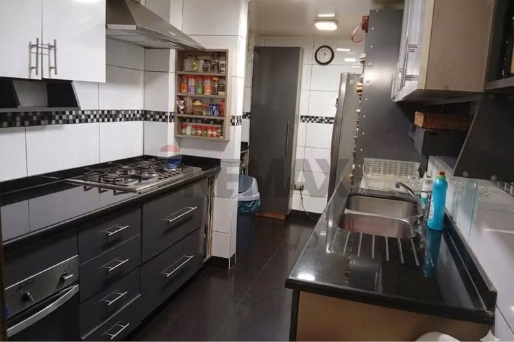 Venta de casa en la reina - Imagen 7