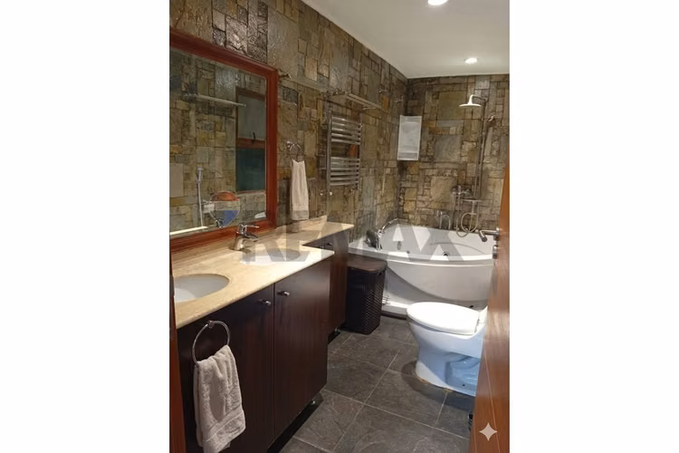Venta de casa en la reina - Imagen 22
