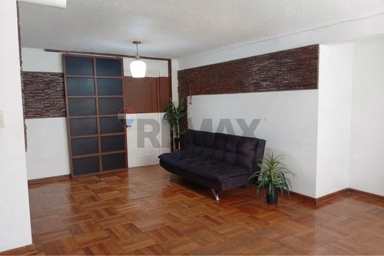 Venta de casa en la reina - Imagen 3