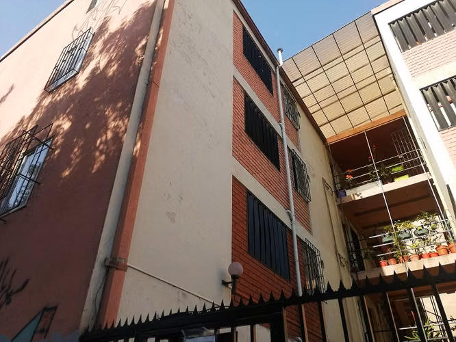 SE VENDE AMPLIO Y COMODO 3D 2B STGO - Imagen 9
