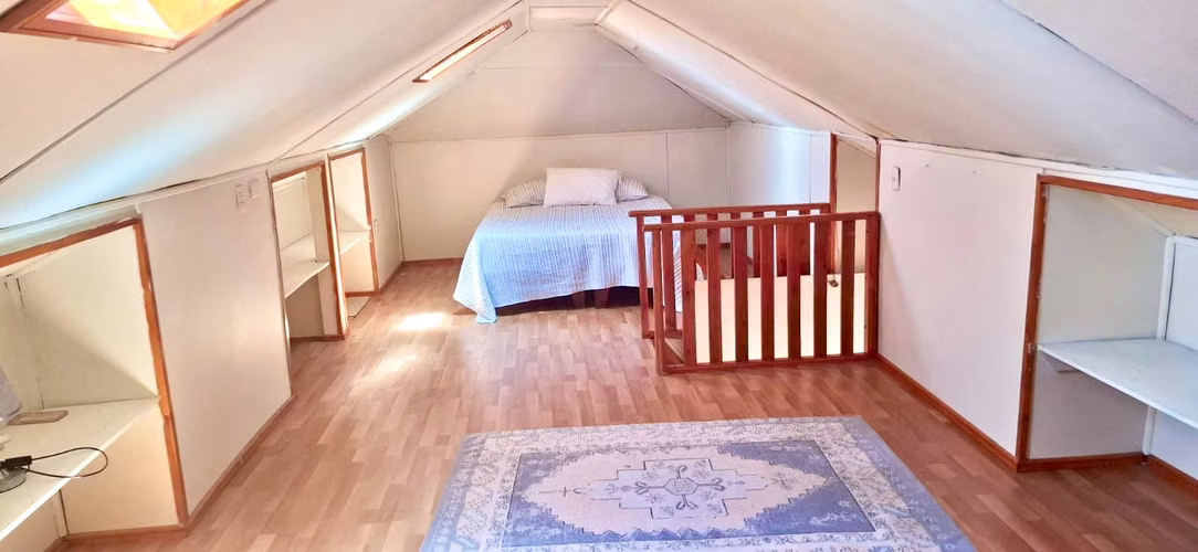AMPLIA CASA CON CABAÑA INDEPENDIENTE EN ISLA SOFÍA - Imagen 10