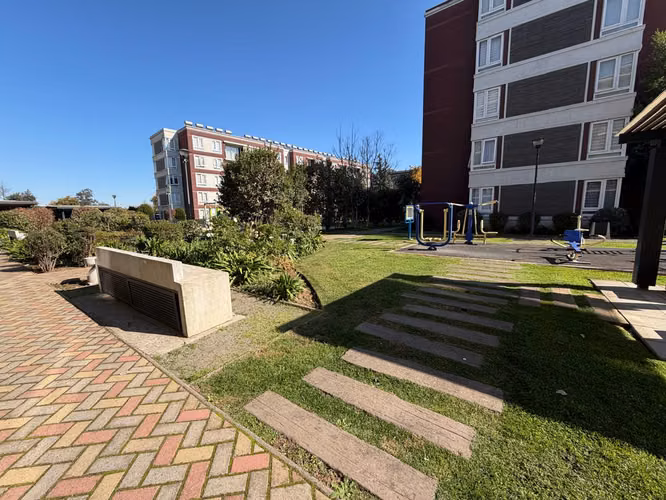 EN ARRIENDO DEPARTAMENTO EN CONDOMINIO PARQUE ALMAGRO