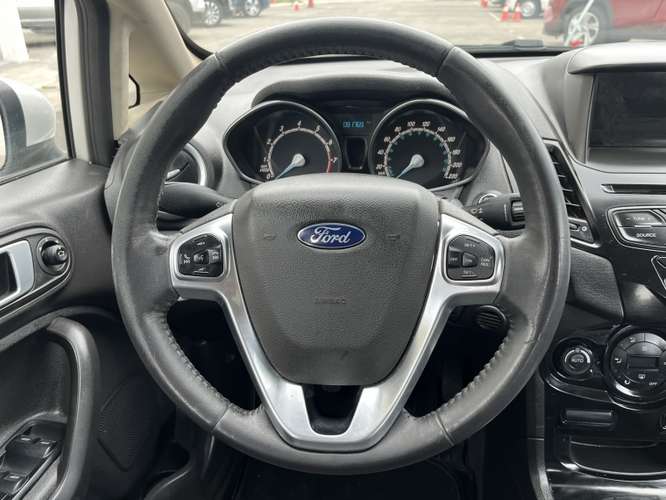 Ford Fiesta 1.6 Titanium Mt 2017 - Imagen 14