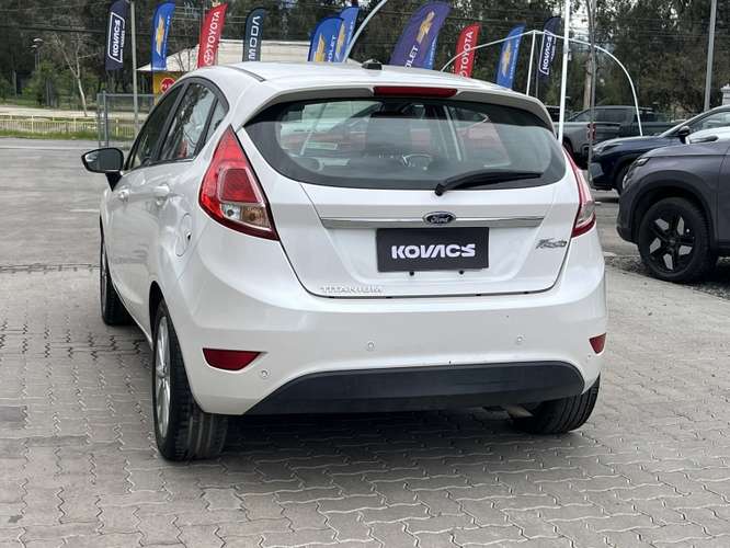 Ford Fiesta 1.6 Titanium Mt 2017 - Imagen 3