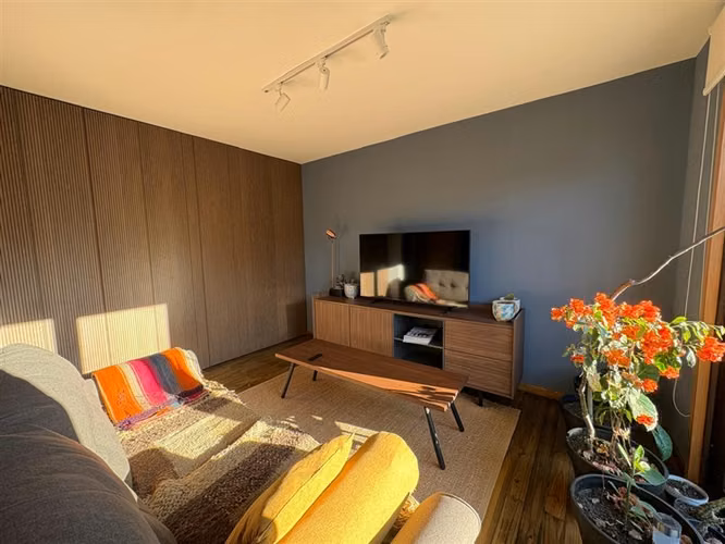 OPORTUNIDAD Moderna Casa Remodelada, Amoblada en El Golf. - Imagen 13