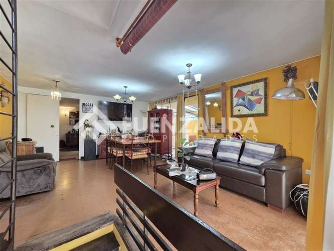 Casa en venta de 6 dorm. en Ñuñoa