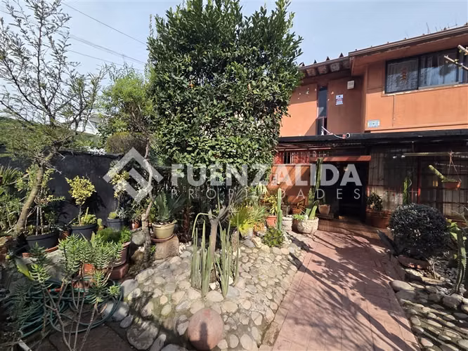Casa en venta de 6 dorm. en Ñuñoa - Imagen 3