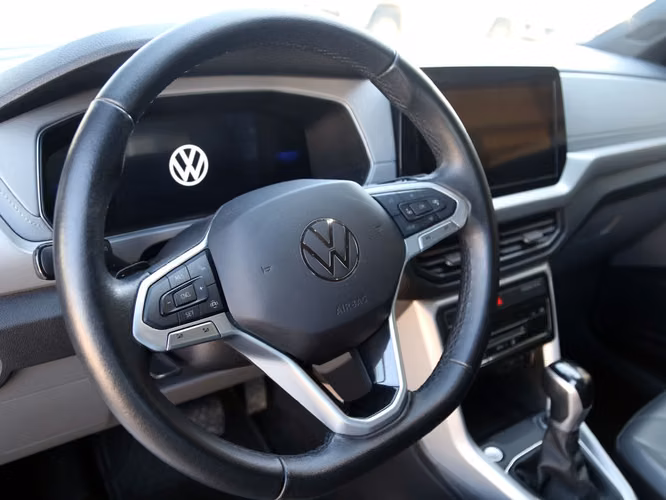 VOLKSWAGEN T-CROSS 2025