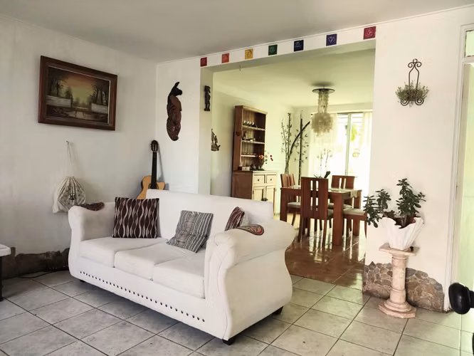 Oportunidad!! Vendo casa en La Florida - Imagen 2