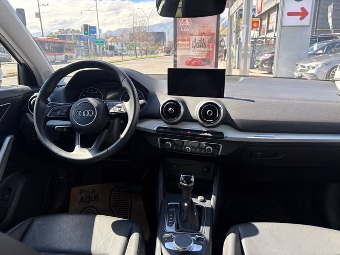 AUDI Q2 2021